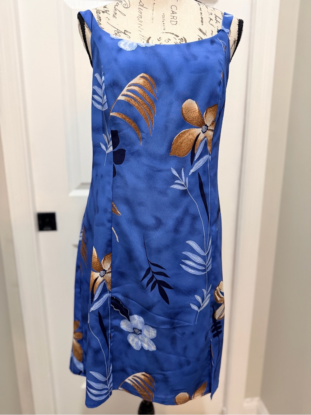 John Roberts Blue Floral Slip Dress Hidden Shorts Adjustable Straps Lightweight - Picture 3 of 14